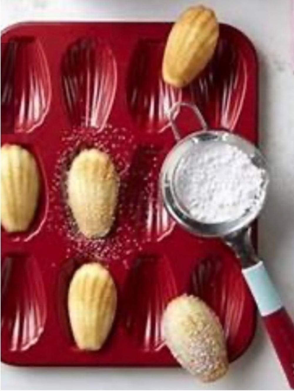 NEW American Girl by Williams-Sonoma,
MADELEINE BAKING PLAQUE